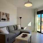 شقة 1º Linea De Playa Con Vistas, Piscina & Parking فيليز-مالاغا