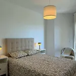 1º Linea De Playa Con Vistas, Piscina & Parking