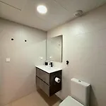 1º Linea De Playa Con Vistas, Piscina & Parking شقة