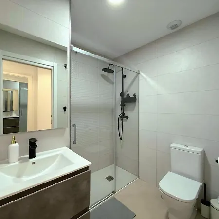 1º Linea De Playa Con Vistas, Piscina & Parking