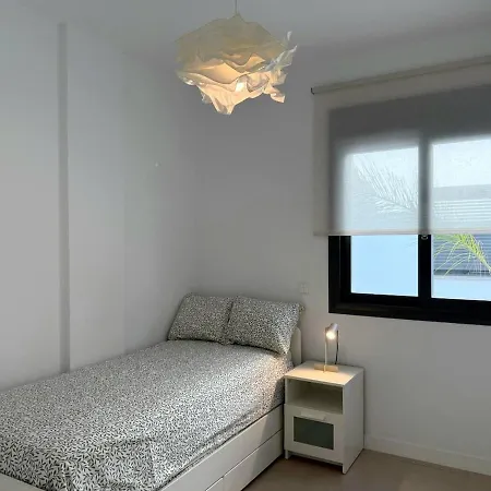 1º Linea De Playa Con Vistas, Piscina & Parking Апартаменты Велес